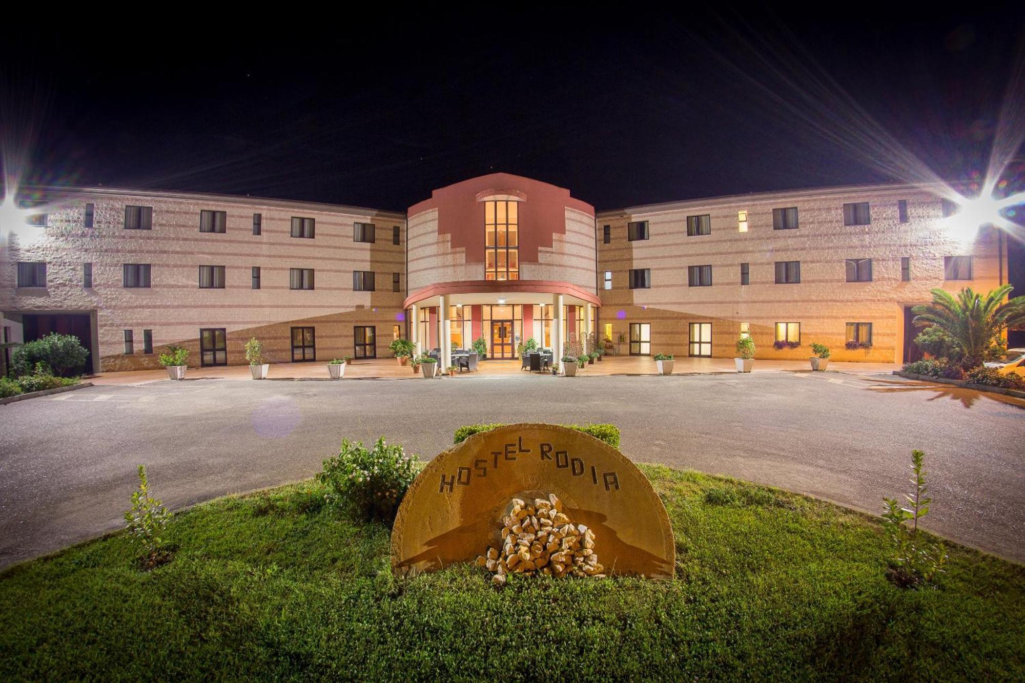 Rodia Inn Oristano Esterno foto