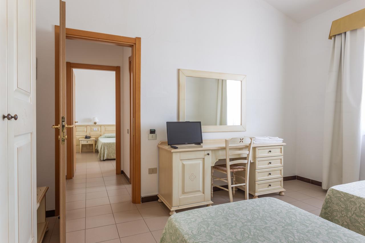 Rodia Inn Oristano Esterno foto