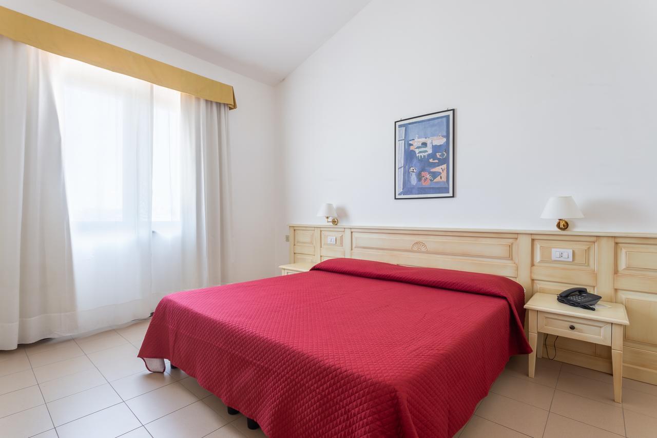 Rodia Inn Oristano Esterno foto