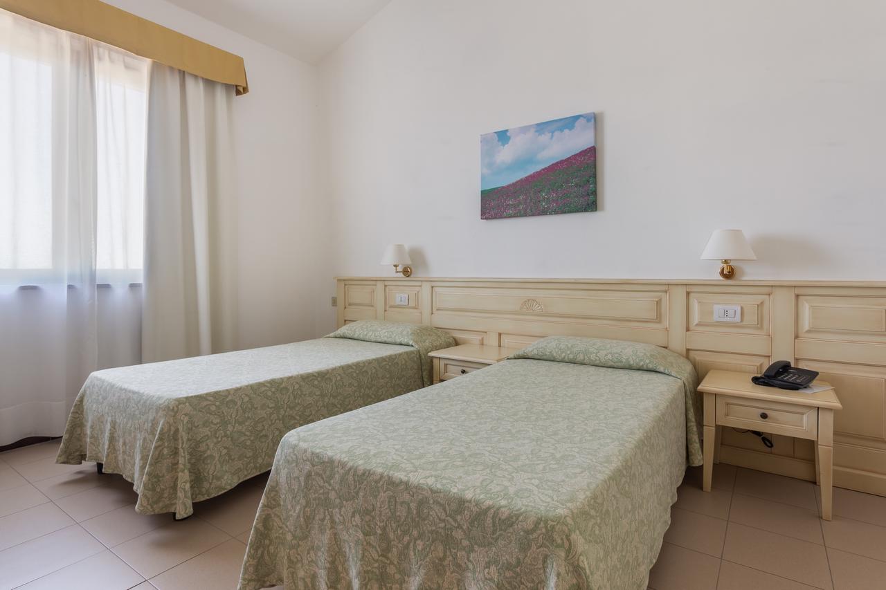 Rodia Inn Oristano Esterno foto