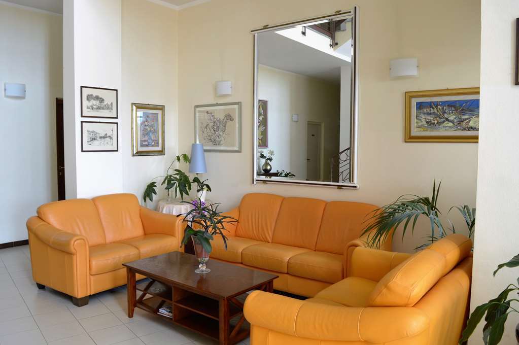 Rodia Inn Oristano Interno foto